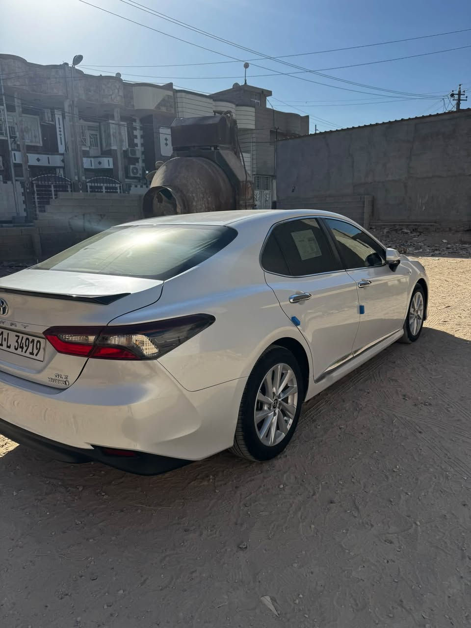 تويوتا  كامري 2024 هايبرد وكاله عبد اللطيف جميل فول 1/1 GLE

ماشيه 40 الف كيلو مكفوله من كلشي   

  فتحه وبرده وكرسي كهرباء وشاحن وايرليس جديدا  

السعر 240   مكانها كربلاء 

الهاتف    ***********

السياره على وضع الشركه واستخدام شخصي على أيد وحده
