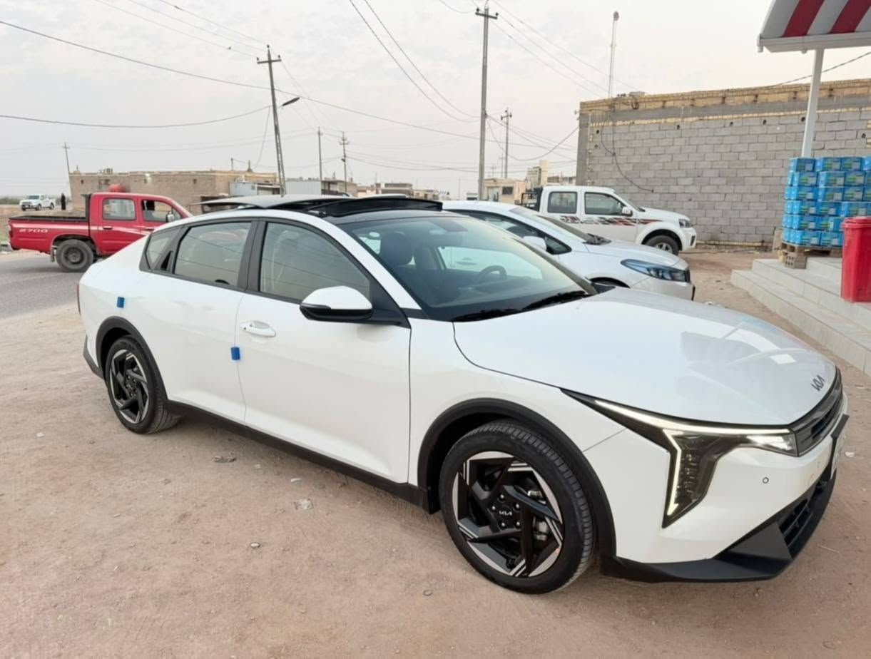 كيافور موديل 25 خليجي فول مواصفات ماشيه 32 الف رقم بغداد بسمي محرك 2000 دوش ***********
