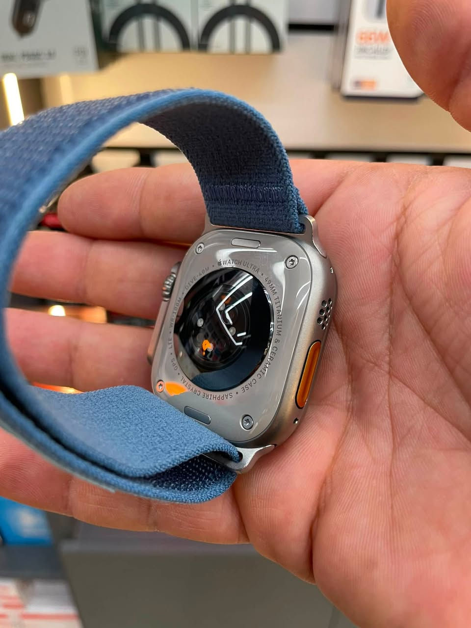 Apple Watche Ultra 1
Apple Watche Ultra 1 
Battery 🔋 100%
زۆر پاکە و کەم ئیشی کردوە
وایەر شەحنی بیلادی لەگەڵە
زەمانی M center 
تەنها کارتۆنی لەگەڵ نیە 

350$ نرخ

***********
