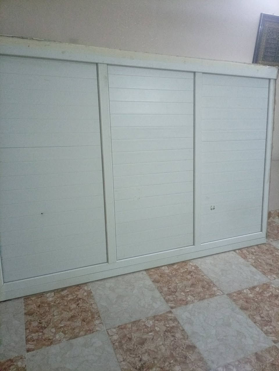 قاطع بلاستك للبيع***********
