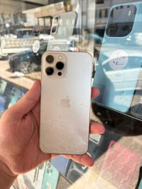 ايفون 12 برو ماكس • ٢٥٦ • قافل ايكلود