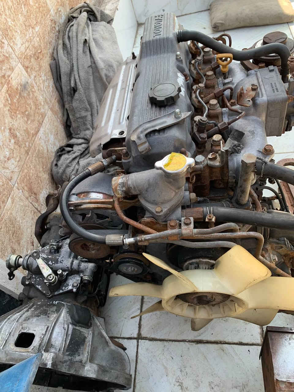 سلام عليكم مكينه مال تويوتا داينا (B14) جديد وارد مامشتغله بلعراق علضمان 
ويوجد كير مستعمل نضيف
المكان بغداد المشتل ***********
