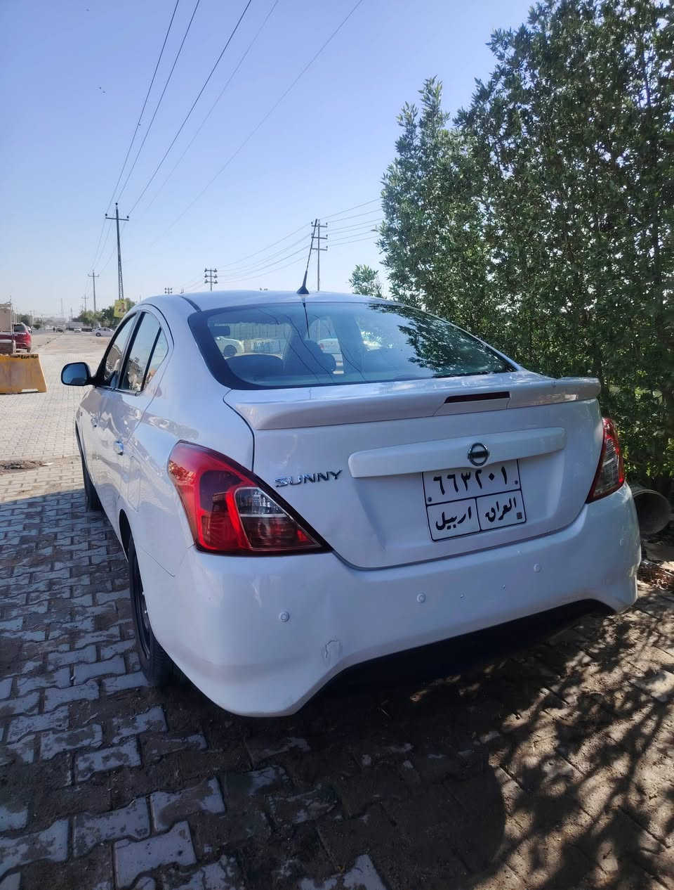 نيسان صني 2021 مكفولة بيهة بس بارد بلباب مال السايق و٣ مكانات زغار الباقي كفاله لافتح ولا تبديل محرك كير حداديه تبريد ماعايزة برغي بسم شركه وكاله تحويل حاضر مكاني نجف السعر 97 وبيهة مجال قليل جدا ***********
