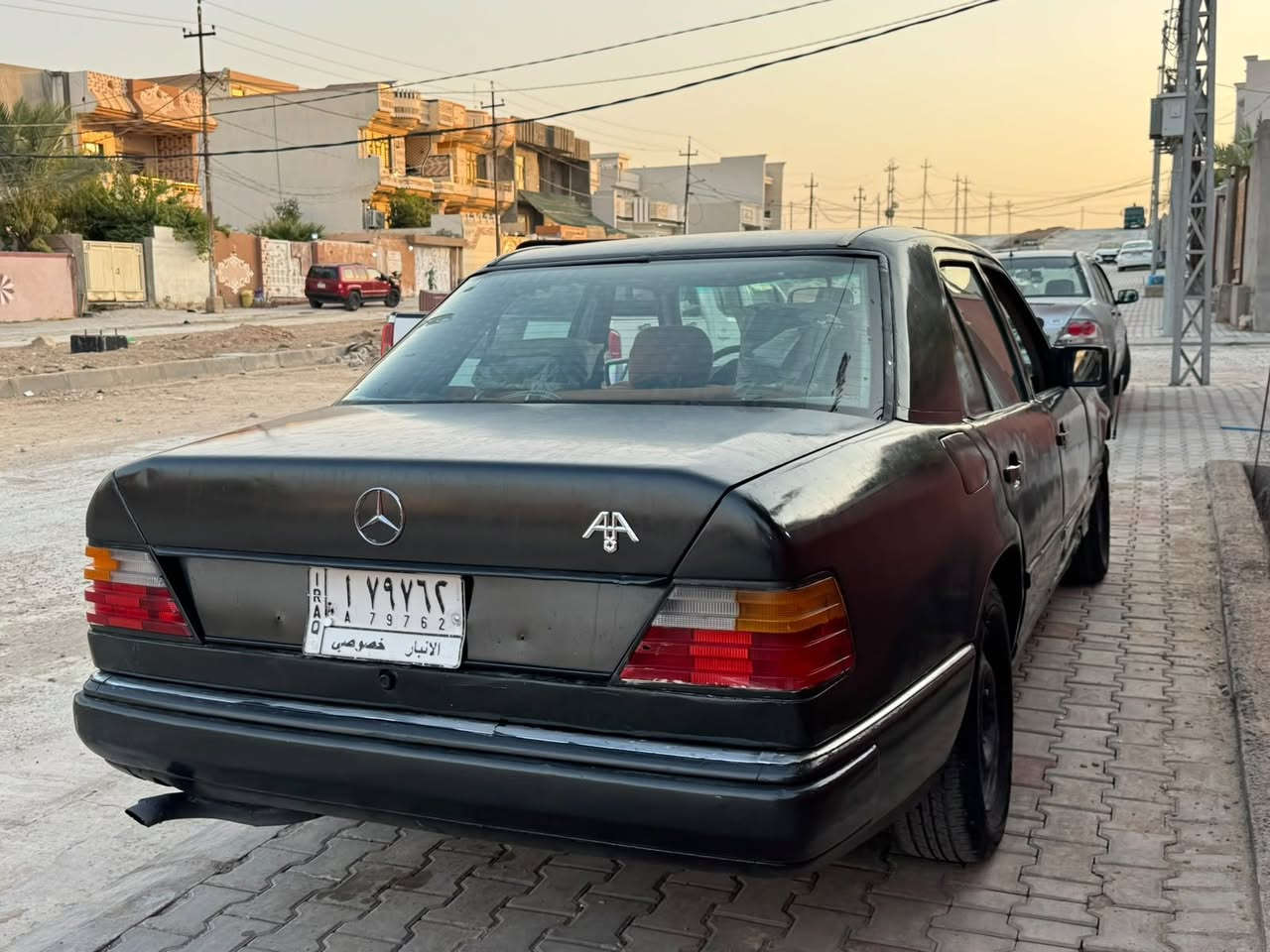 مارسيدي موديل 91 
صبغ عام 
كير ومكينه بطه 2500 
سعر 23 ورقه 
رقم انبار بشرط التحويل والشرعي 
مكان السياره ديالى جلولاء 
***********
