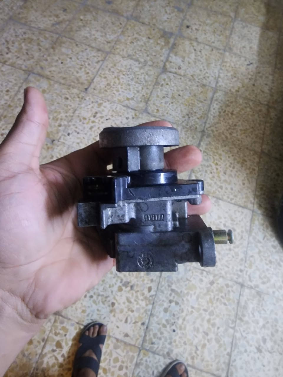 القطعة • قطع غيار
