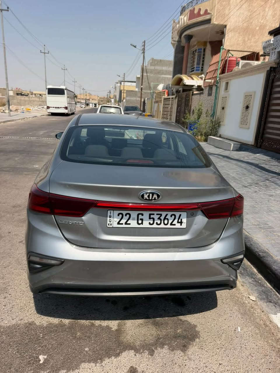 كيه سراتوه خليجي 2019 سياره مكفوله من ضربه  بيه بس بنيد صبغ رقم اربيل سنويه مجدد توه محرك 1600سياره جاهزه  من كلشي مكان البصره حي المهندسين السعر 120 وبيه مجال الشراي رقم الهاتف ***********
