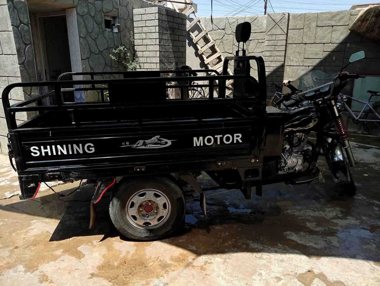 السلام عليكم اخواني ستوته للبيع موديل 22 محرك 25 سعر مليون 650 ستوته شرط ***********

