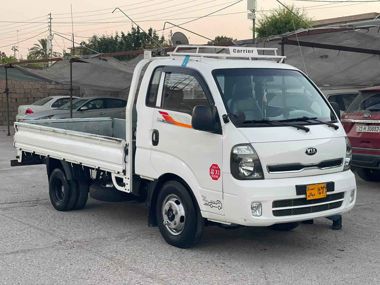 دووتەنی بڕاوە ٣٠٠٠ئینجکتەر سەیارەکە چوار دوگمەیە جلدە ئاوێنە هیتەرە تەرحە  سەیارەکە  شوێن بڕاوەکانی چاک کراوە کامل مەسرەفە ناوبۆدی تێ گیراوە  ڕۆنی گێڕ و مەکینە و سیوەیلی ئەکسلی گۆڕاوە گێڕ و مەکینە کارەبای و دارووبەردی بەشەرت 66$شوێن دەربەندیخان ***********ئەدمین ❤️
