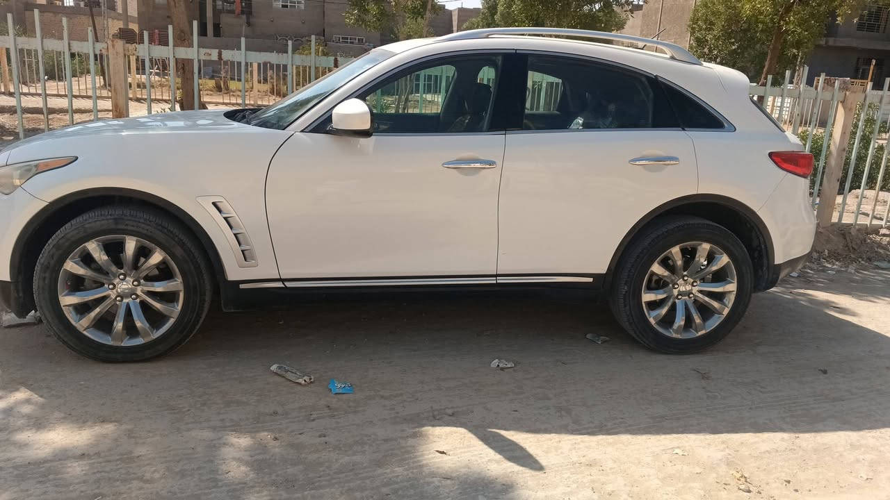 سلام عليكم عندي تخم ويل ابوبامه ابو الموزه جديد وتخم تاير كوري بي مشتري 500 الف اريد ابيعه او مراوس بويل 18 لئن سيارتي البلادي ويله 18  رقمي *********** مكاني نجف
