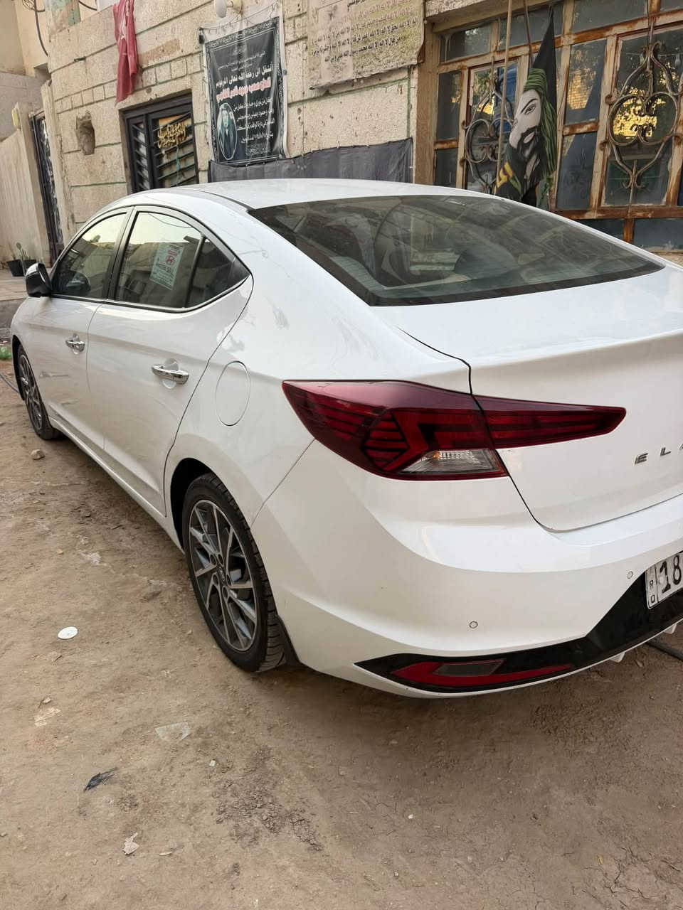 السلام عليكم النترا 2019 خليجي ماشية 190000KMفول مواصفات فتحة بصمة  شاشة وكامرة خلفي وامامي وحساسات خلفي وامامي وكشنات جلد تبريد قطعتين مري شفط  اشارة ترحيب دواخل بيجي وصاج بيها بارد فقط لاتبديل ولاضربة ولاصبغ والسونار مرفق بالصور رقم بابل انكليزي صاحبها بالناصرية تحويل مباشر هزة جديدة والسيارة جاهزة محرك كير حدادية تبريد مكاني ناصرية مركز *********** السعر 145 وبيها مجال قليل
