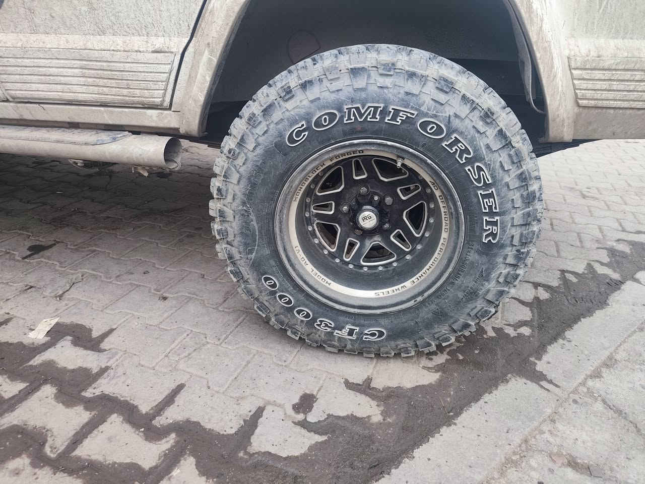 جيب شيروكي • قياس 15 • چم چماڵ