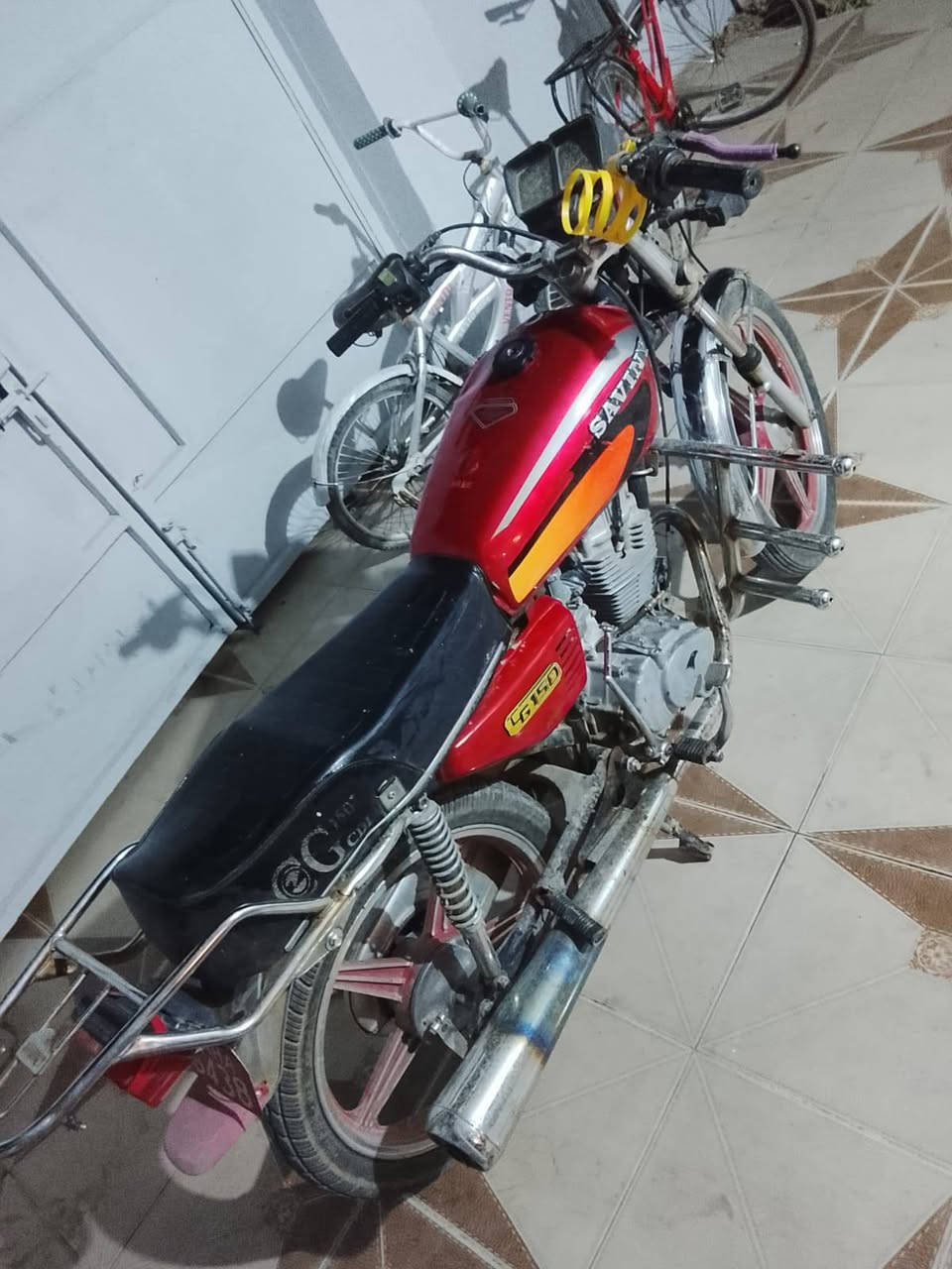 سيفان • بدون باتري • ٢٠١٤