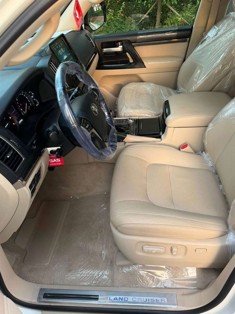Land cruiser GXR 2021 V8 37,000km
 ‏Grand turing
لاندكروزر 2021  GXR
‏‎ملاحظە : الاخوان رجائن بس بیع نقد بدون مراوس🫡

ماشاالله سياره كارتونيه لوك لوك شرط
سياره زيرو شريكه ساز باب اولا (بريمي)
سياره زيرو شريكه تويتا عيراق ساز 
سياره مواصفات (بريمي ) درجه اولا 

شرط الفحص كفاله عامة من جميع النواحي لا شخط لا رصعه لا رمل لا بارد لا صبغ ابد جديده حيل الي يدور جديد ومناسب 

أخت زيرو بل كارتون كل عيراق نفص ماكو
‏‎لاندکروزر 2021 _ ساز باب اولا
‏‎💎محرک 8 سلندر (4,600)
‏‎⌛️ماشي 37,000 ألف كيلو شرط
‏‎💎   +سماعة بيلادي +فرشات بيلادي مجوود + داخل بيجي + غراضات كل موجود

‏‎💎 مكفولة كفالة عامة من الدعامية إلى الدعامية _ سياره كارتون لوك جديد 📦
‏‎ 💎 بدون صبخ .بدون بارد  ،بدون رصعات ،بدون حتى شخط . حتا رمل مابيها
‏‎دعاميات هم بدون صبغ ،رمل مابي ،لحية بدون صبخ ..بقية كلها بشرط

‏‎🧬فول فول مواصفات
‏‎شاشة كبير لمس كاميرا حاسة رادارات
‏‎كاميرات 3 شاشات سيلاد فتحة سقف 
‏‎كشن جلد كشن كاراباي شحن موبایل  8 اريباك تبريد مركزية
‏‎بصمة تشغيل عن بعد باب جاك سلاجة ليد زينون 
‏‎تحكمات ستيرن دبل فوليوم فورويل هوك
‏‎سيارة بها 2 بصمة من شركة جديد جدأ 
‏‎سيـارة عل نظافتها احسبها صفر زيرو

💎 تخم تاير دنلوب الاصلي

‏‎ 💎محرك كير بشرط مامفتوح
‏‎سيارة حيل نظيفة كلشي عل بلاد لوك
‏‎سنوية زنكة كلشي جديد  
‏‎باسمي السنوية بشرط تحويل و خرامة 
‏‎سيارة مابيـها دينار مصرف كامل من كل نواحي

‏‎♻️نفسي يوم /تحويل و وكالة حاظر رقم سلیمانیە
‏‎📍مكانك /داخل سليماني

‏‎☎️موبايل / ***********
💵سعر / 573$ ورقه السليمانية, العراق
