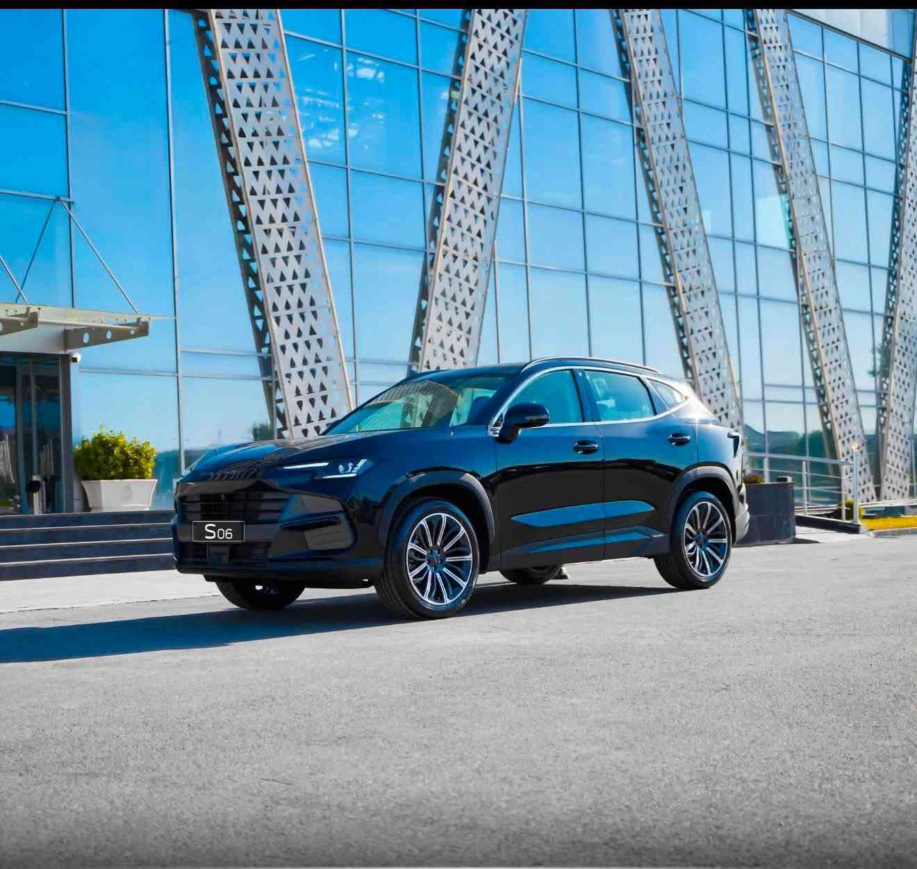 سويست S06 1.6L PREMIUM
العداد: 5800 كيلو وقابل الزيده 

السيارة مشمولة بالضمان لشركة هارلم

مكفولة كفالة عامة

أعلى فئة

المواصفات:

• إطارات قياس 20 إنج

• فتحة سقف بانوراما 1.1 م

• شاشة عرض ترفيهية قياس 15.6 إنج

• شاشة عدادات رقمية قياس 10.25 إنج

• مقصورة الركاب من الجلد الفاخر

• مقعد السائق والراكب كهربائي

• مقاعد السائق والراكب مبردة

• كاميرات محيطية 540 درجة

• مثبت سرعة مع رادار تفاعلي

• نظام مراقبة النقطة العمياء

• نظام تحذير مغادرة المسار

• نظام المساعدة للبقاء في المسار

• نظام الكبح التلقائي في حالة الطوارئ

• نظام القيادة شبه الذاتية

• نظام الفرامل اليدوية الأوتوماتيكي Auto Hold

• نظام التحكم بنزول المنحدرات

• حساسات أمامية

• حساسات خلفية

• نظام التحذير من التصادم الأمامي والخلفي

• نظام أبل كار بلاي وأندرويد أوتو لاسلكي

• نظام صوتي متطور 8 سماعات من Sony

• بلوتوث / هاتف السيارة

• إضاءة محيطية لون أزرق

• إضاءة ترحيبية

• صندوق كهربائي

• المرايا الجانبية قابلة للطي كهربائياً ومدفئة

• مصابيح أمامية أوتوماتيكية LED مع مصابيح نهارية LED

• نظام التحكم الذكي بالإضاءة العالية

• نظام تنقية الهواء بالأيونات PM2.5

• فلتر تنقية الهواء (N95)

• دخول ذكي (بصمة)

• تشغيل عن بعد

• خاصية إغلاق الشبابيك وفتحة السقف عن بعد

• شاحن هاتف لاسلكي سريع

• ماسحات الزجاج الأمامي مع حساس للمطر

• مسند الذراع الوسطي مع ثلاجة

• وضعيات قيادة متعددة

• نظام مراقبة ضغط الإطارات

• وسائد هوائية أمامية وجانبية عدد 6

السعر31 مليون وبي مجال بسيط

المكان: الحالي بغداد 

للاستفسار والاتصال: ***********
