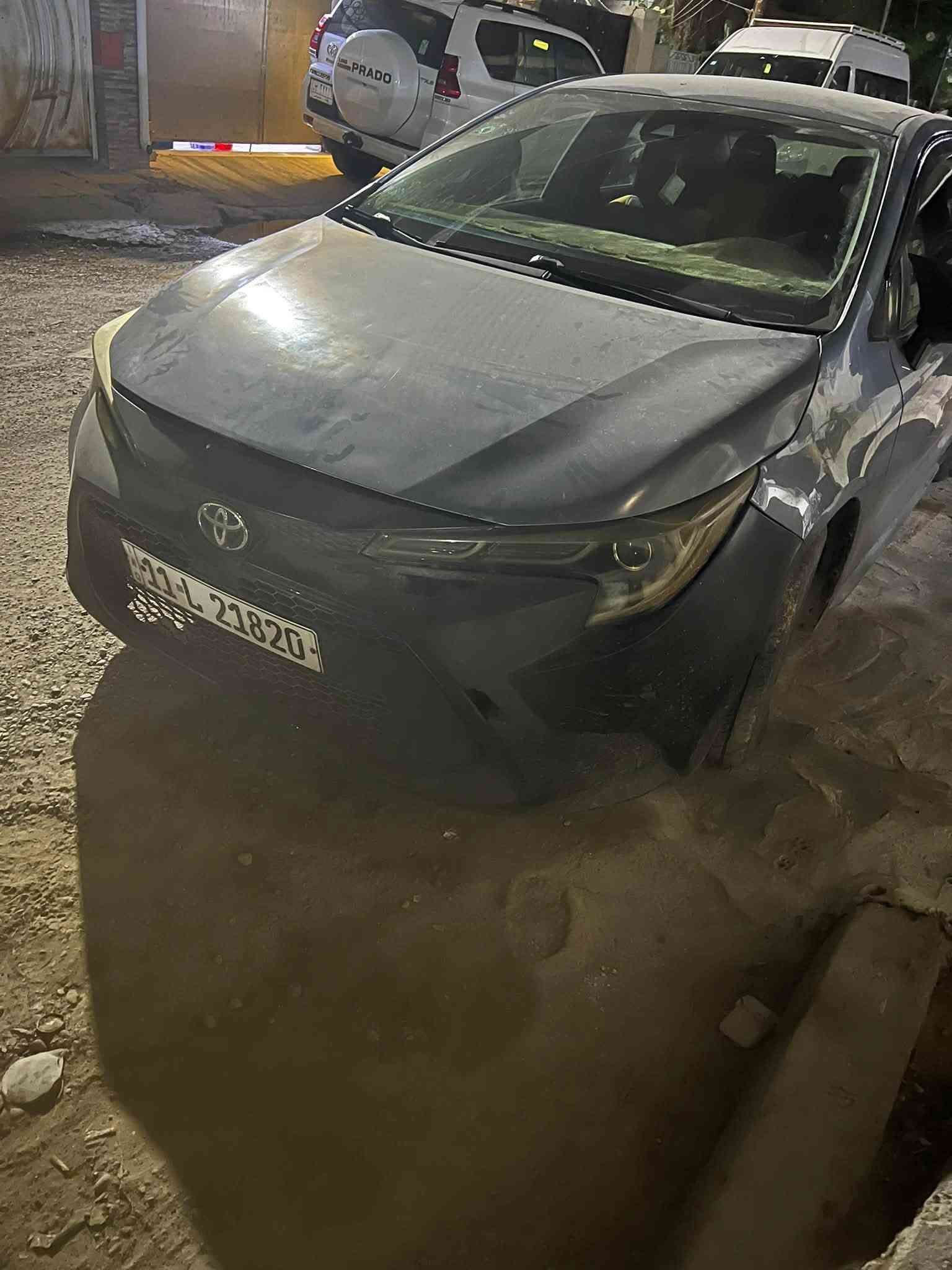 من رخصة الأدمن سيارة كورلا موديل 22هايبرد حادثه موجود بالصور رقم بغداد بااسمي تحويل ثاني يوم للاستفسار ع لرقم ***********
