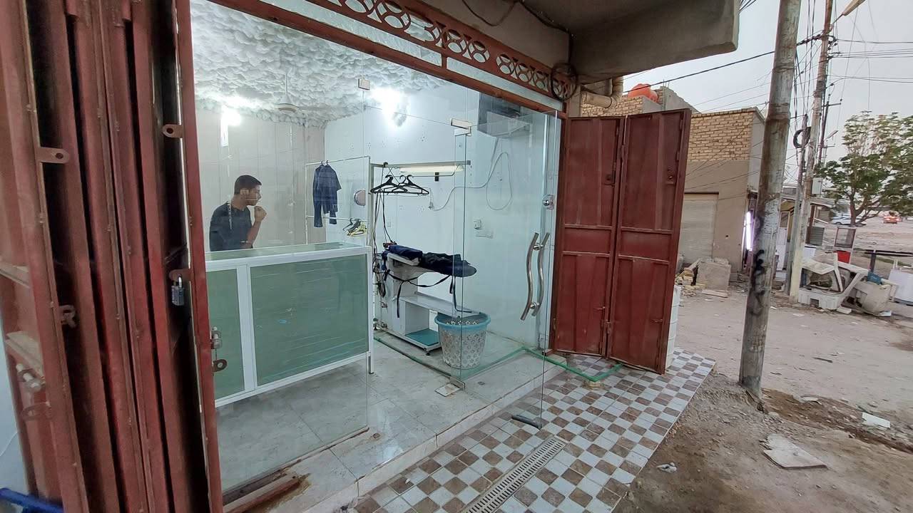 السَلٱمٌ عـَلـْيگمّ
جام خانه للبيع جديده وع الشرط وشد جديد
السعر 250  
مكاني الديوانية  الاسكان شارع مكتب الحياة 
رقم موبايل ***********
