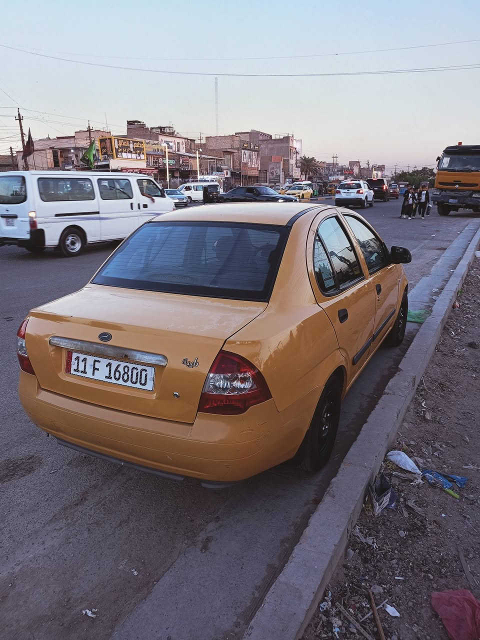 سلام عليكم 15 سياره جاهزه كبل لشارع بيها صبغ نص جاملغ امامي فقط ولباقي شوفت عينكم 37 بيها مجال قليل حك لجيه مكانها بغداد حي لنصر!***********
