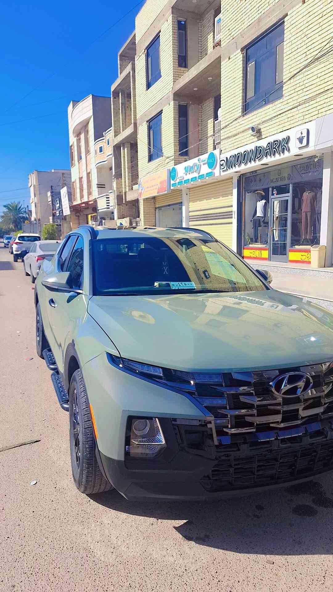 السلام عليكم للبيع هونداي سانتا كروز موديل ٢٢ فئه هاترك بصمه فتحه اشاير بل المري حساسات 
 رقم بغداد للاتصال واتساب ***********
