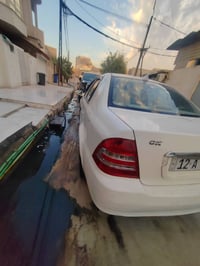 سيارة • ماكو تفاصيل