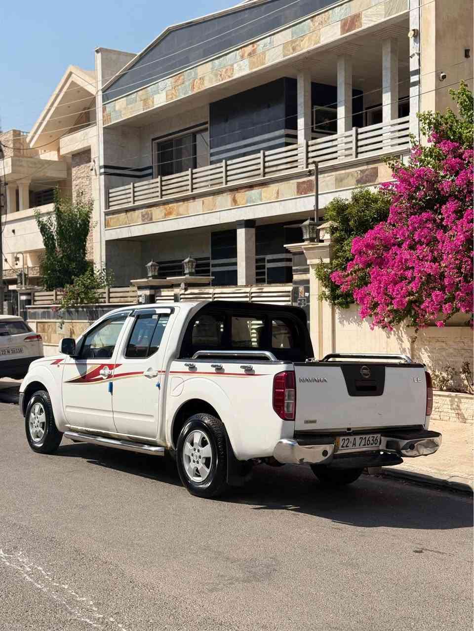 نيسان پيكاب نڤارا مؤديل ٢٠٠٩ بة ناوةي خؤمة سةنوي نوي ٢٠٢٩ تنها دوو پارجي سبوغة گير مكينة بة شرت گير تؤماتيك 
سعر ٨٩ وةرقة مةجال ***********
*********** أربيل, العراق
