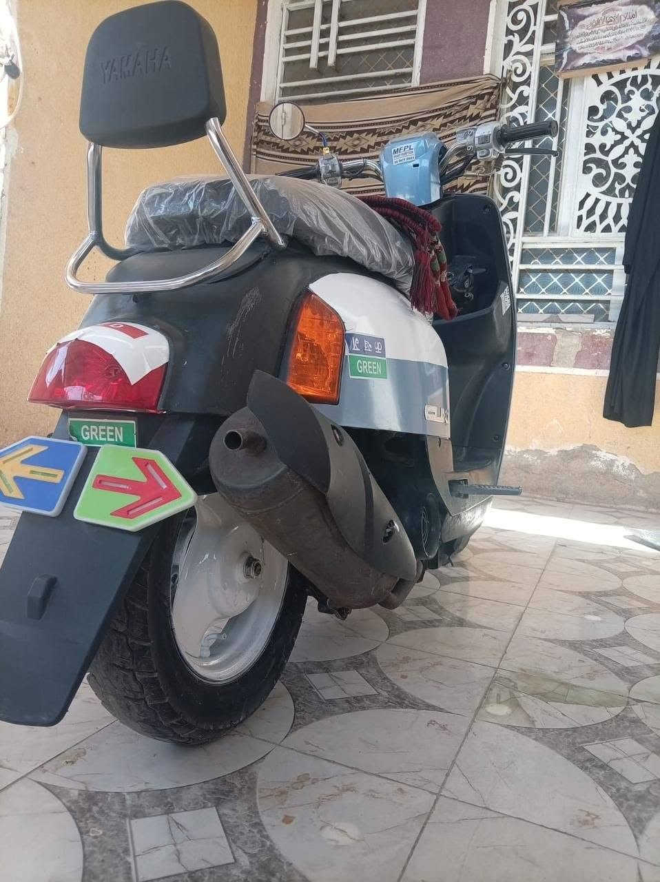 بوليس 2007 شغاله سلف هندر كهربائيات شغاله مفتوحه مره وحده نقصها استان نص سعر 500 بيها مجال تواصل خاص او ***********

