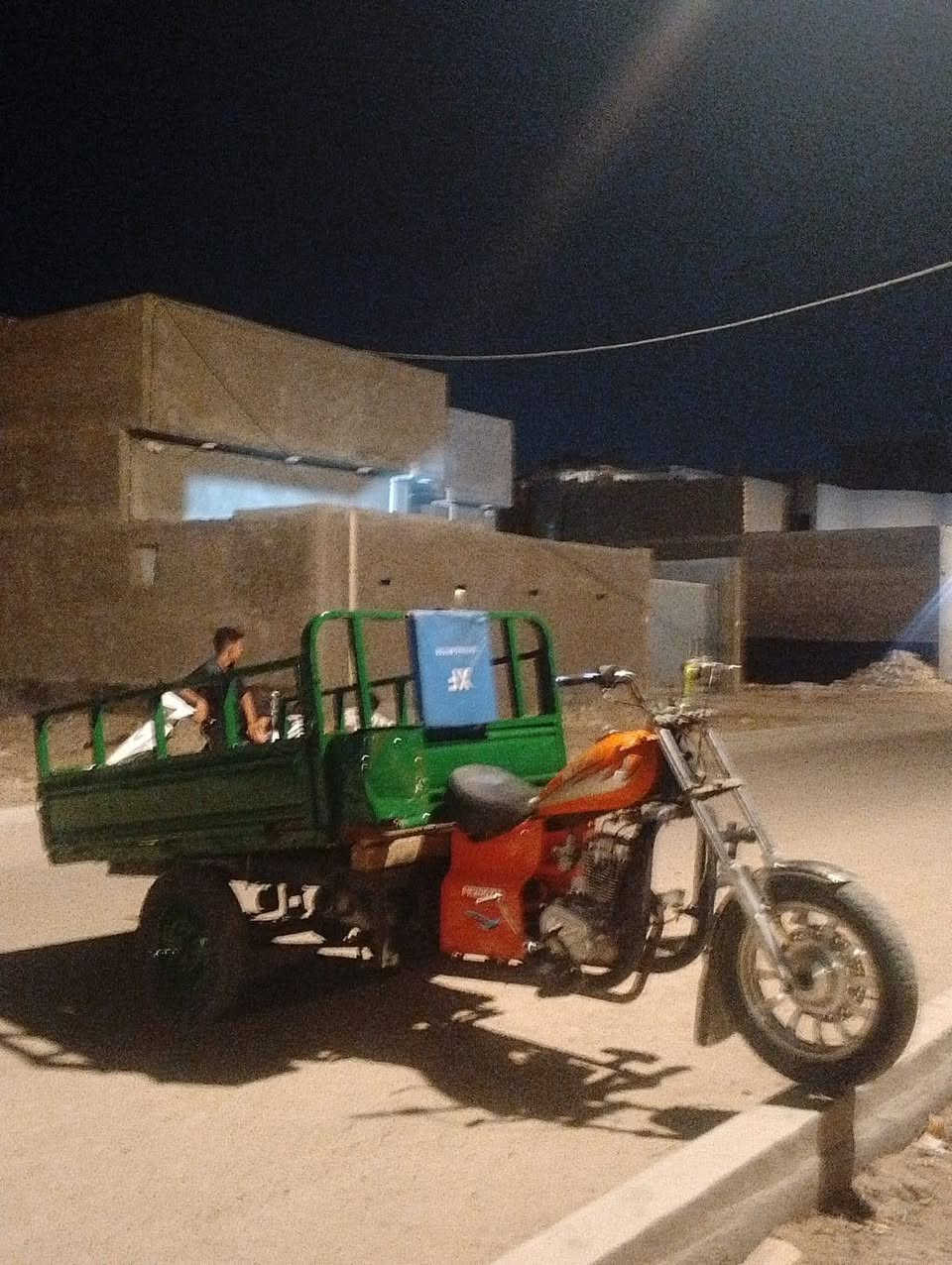 ستوتة امتي أر البيع السعر 650 وبيهة مجال في البصرة ابو الخصيب ***********
