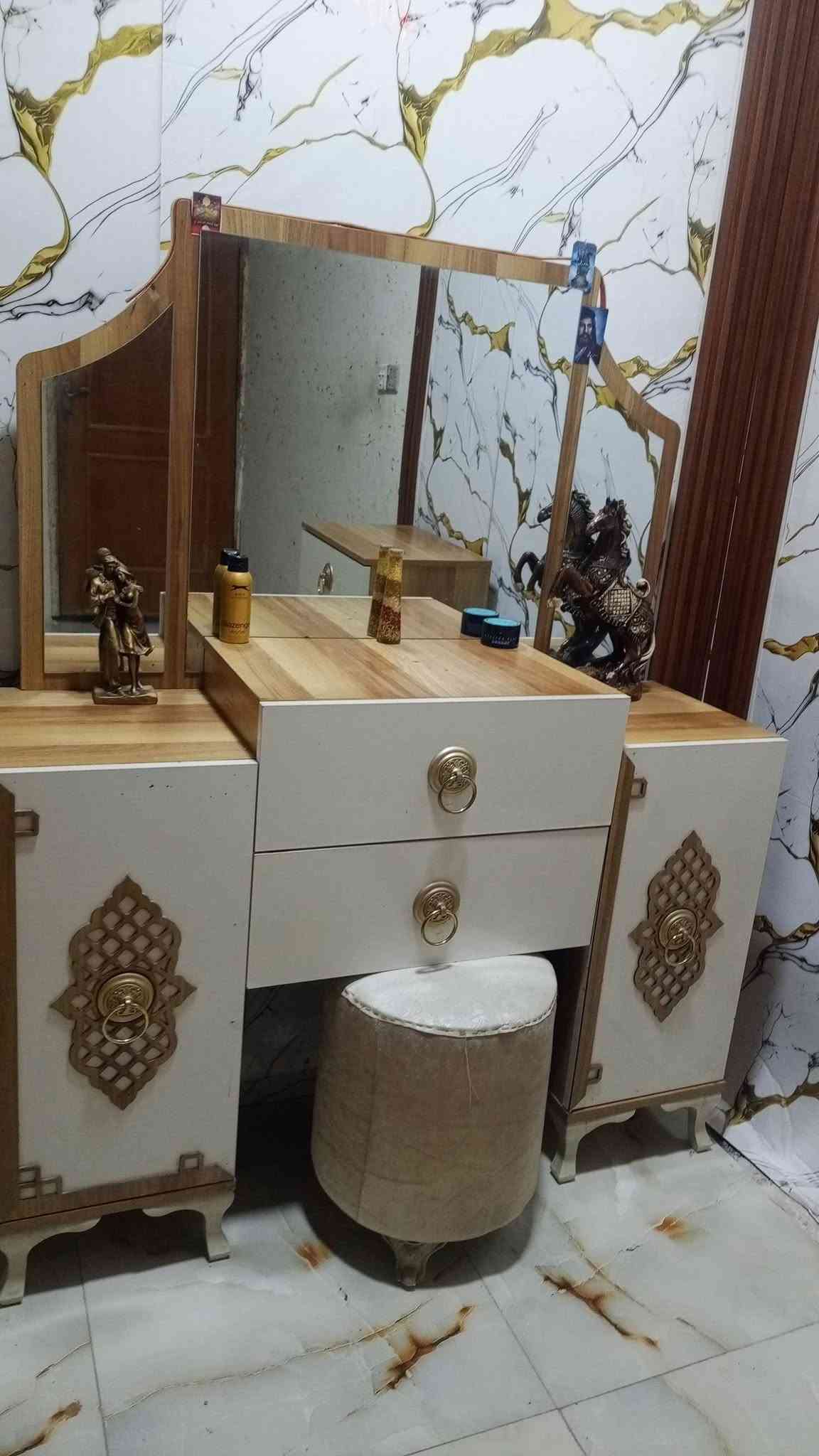 غرفه تركيا • ٩ قطع • العبيدي