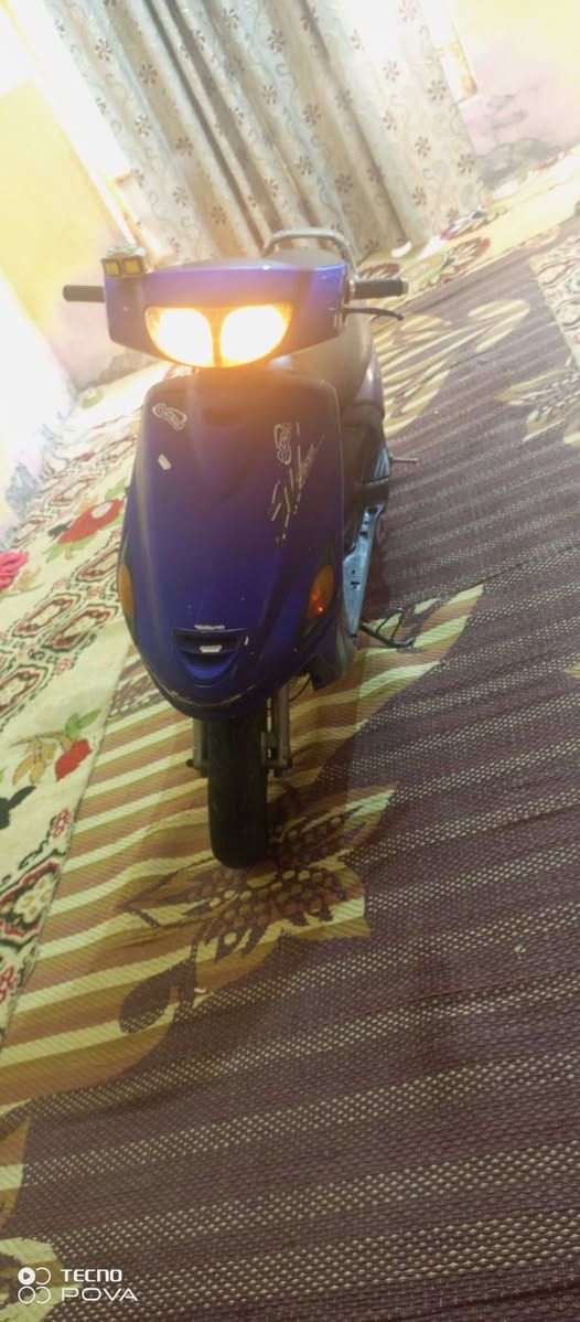 سلام عليكم فراشه للبيع نضيفه كلش كهربائيات شغاله سلف ضويات علي وناصي دبل شاير كله شغال سعر 150قفال قفال      رقم***********. وشاري بي خير ودلل
