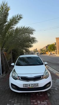 كيا ريو  ابيض خليجي 2013  محرك 1600 دوش المرغوب  كير ومكينة نظيفات  تب...