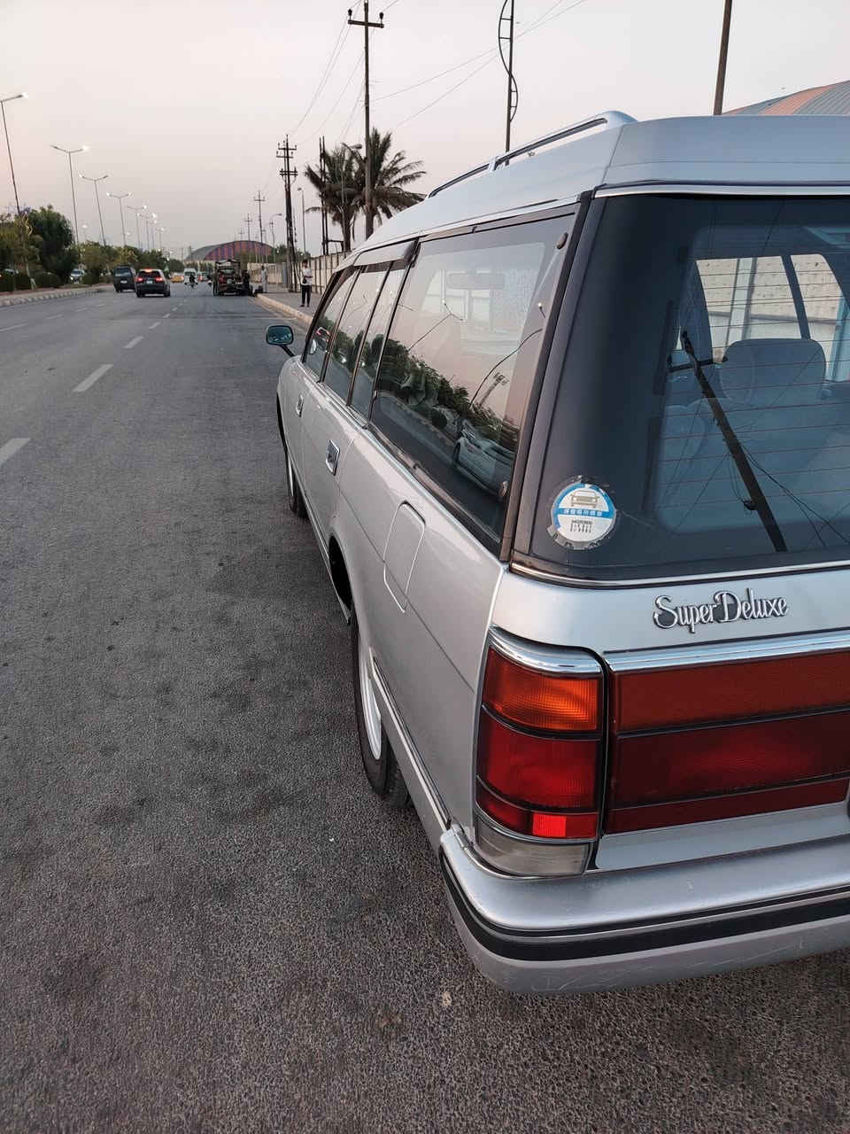 السلام عليكم مرخصة الادمن أرنب استيشن موديل ٩١سياره جاهزة من كلشي حداديه جديدة تخم تاير مكينه اثنين ونص ديلكو استوني شاده مكفولة من ظربه صبغ قماره وجاملغات خلفيه مكفولة من كلشي نقص بس تبريد عنوان واسط السعر ٧٨وبيه مجال قليل رقم الهاتف ***********
