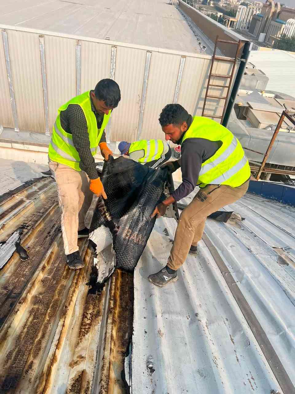 🏠تفليش وترميم وبناءالمنازل * بأعلى درجات الأمان والدقة: في كافه انحاء النجف الاشرف للاستفسار ***********

*​سرعة في التنفيذ: إنجاز العمل ضمن الوقت المتفق عليه دون تأخير.

🏗​معدات وكادر متخصص: استخدام أدوات حديثة لضمان سلامة المباني المجاورة.

​تنظيف ونقل الانقاض: تسليم الموقع نظيفاً وجاهزاً للبناء 💯
