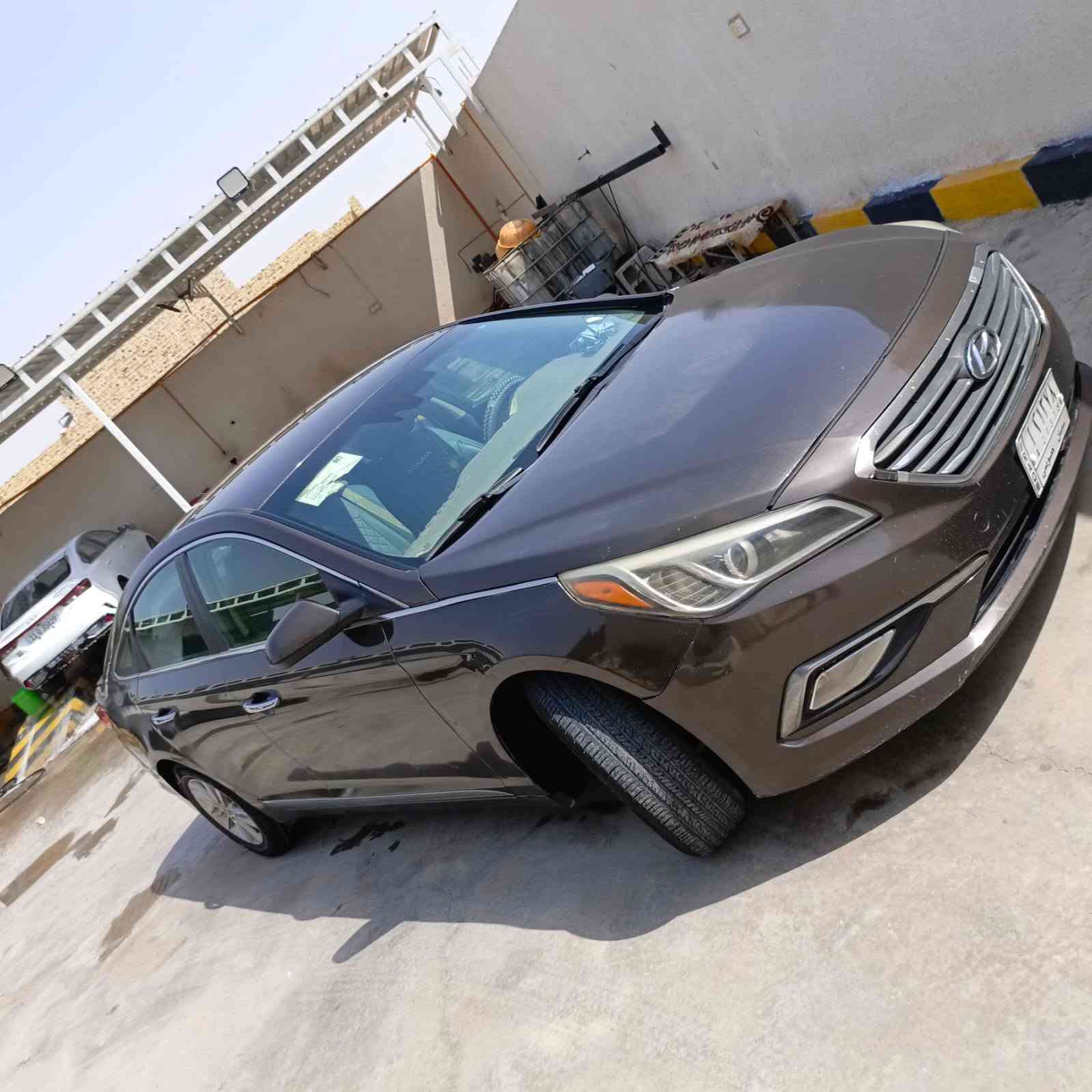 سوناتا • ٢٠١٦ • عمارة