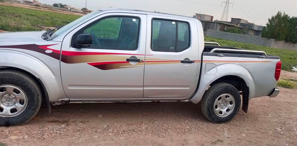 نيسان نيفارا  2005  محرك محور VVT3000  گير أتوماتيك بأسمي رقم بغداد دولي تحتاج قليل من الترتيب السعر 65$ رقم الهاتف ***********
