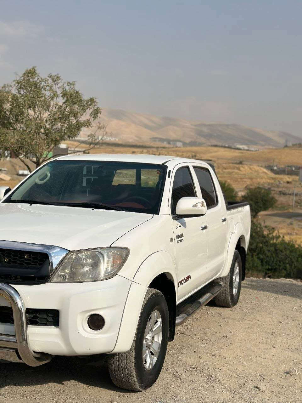 مه رزييه ٢٠١٠ سعودي ناو سور 
سه ياره كه يه ك ده سته 
glx گير عاديه 

بي بوياخه
گيرو مه كينه و ته قه و ره قه به شه رت 
سه نه وي به سه ر نه چووه 
نموونه ي جوانييه 

نرخي ١٧٢$ كه مه يك معامه له 
موشته ري نيت تيل مه كه له گه ل ريزم 
*********** السليمانية, العراق
