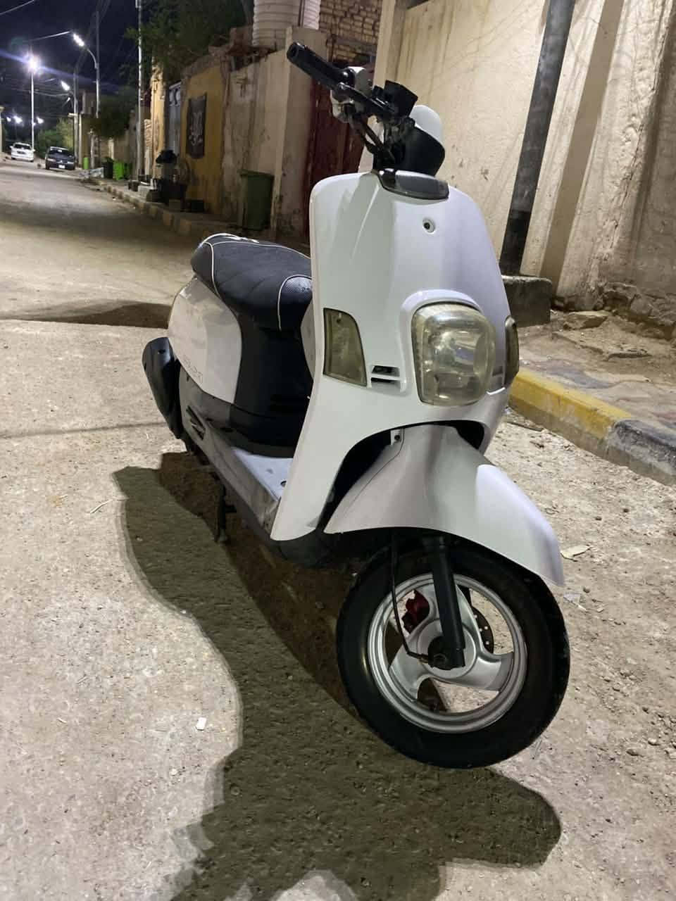 بوليس كامله سلف هندر لايت هورن مابيه نقص دراجه مرتبه مفتوحه فقط زنجيل مبدل الباقي بلاد تريك وين متريد سعر 625 وبيه مجال مكاني ناصريه سيد خيل دقم ***********

