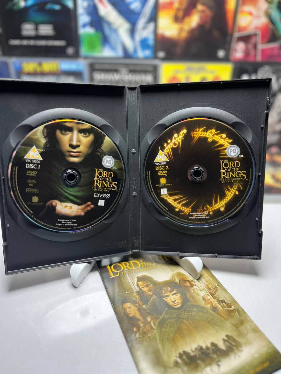 THE LORD OF THE RINGS  DVD
سلسلة سيد الخواتم ثلاثية كاملة دي في دي
السعر:١٨،٠٠٠
للطلب مراسلة الصفحة او 
واتساب***********
