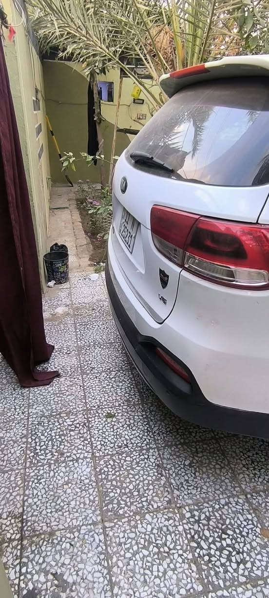 سورنتو ٢٠١٦ • ٦ سلندر • رقم بغداد