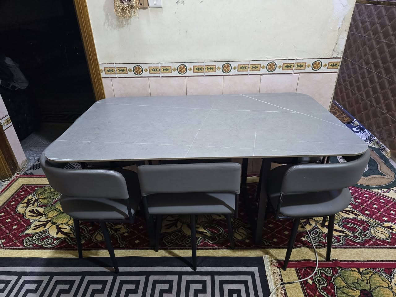 السلام عليكم
عندي غراض للبيع استخدام شي قليل الاستفسار على هذا الرقم ***********
***********
