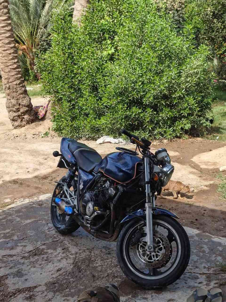 بطح • سيبي فور ٤٠٠ • جيل اول