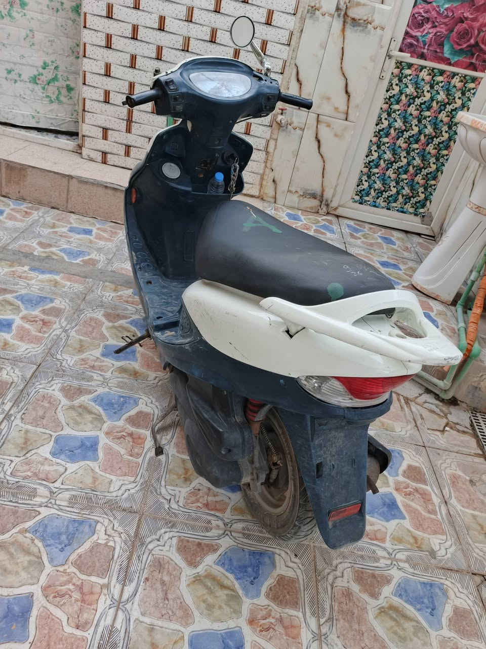 كامكو في وان جاهزه نكره سعر400وبيه مجال قليل ***********
