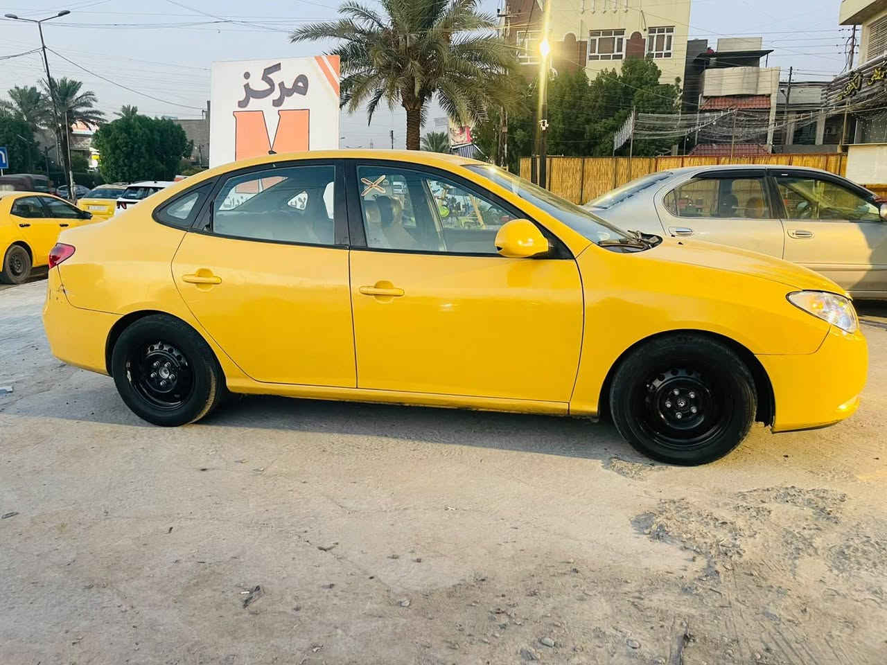النترا وارد امريكي مكينه 2000 حادث جاملغ الايمن سياره خير من الله السعر90 وبيه مجال بغداد ***********
