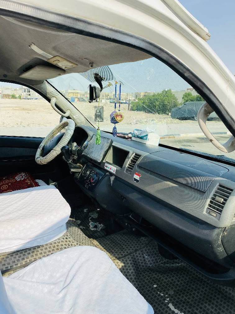 السلام عليكم 
سياره جنبي للبيع مديل 13 سياره نضيفه جاهزه
تبريد شغال مكينه جديده لا تنقص ولا تبخر 
سنويه 2029 شرط تحويل ثاني يوم 
مصفره هيئه وضريبه وغرامات السعر 105
العنوان/ البصره دور شرطه 
*********** البصرة, العراق

