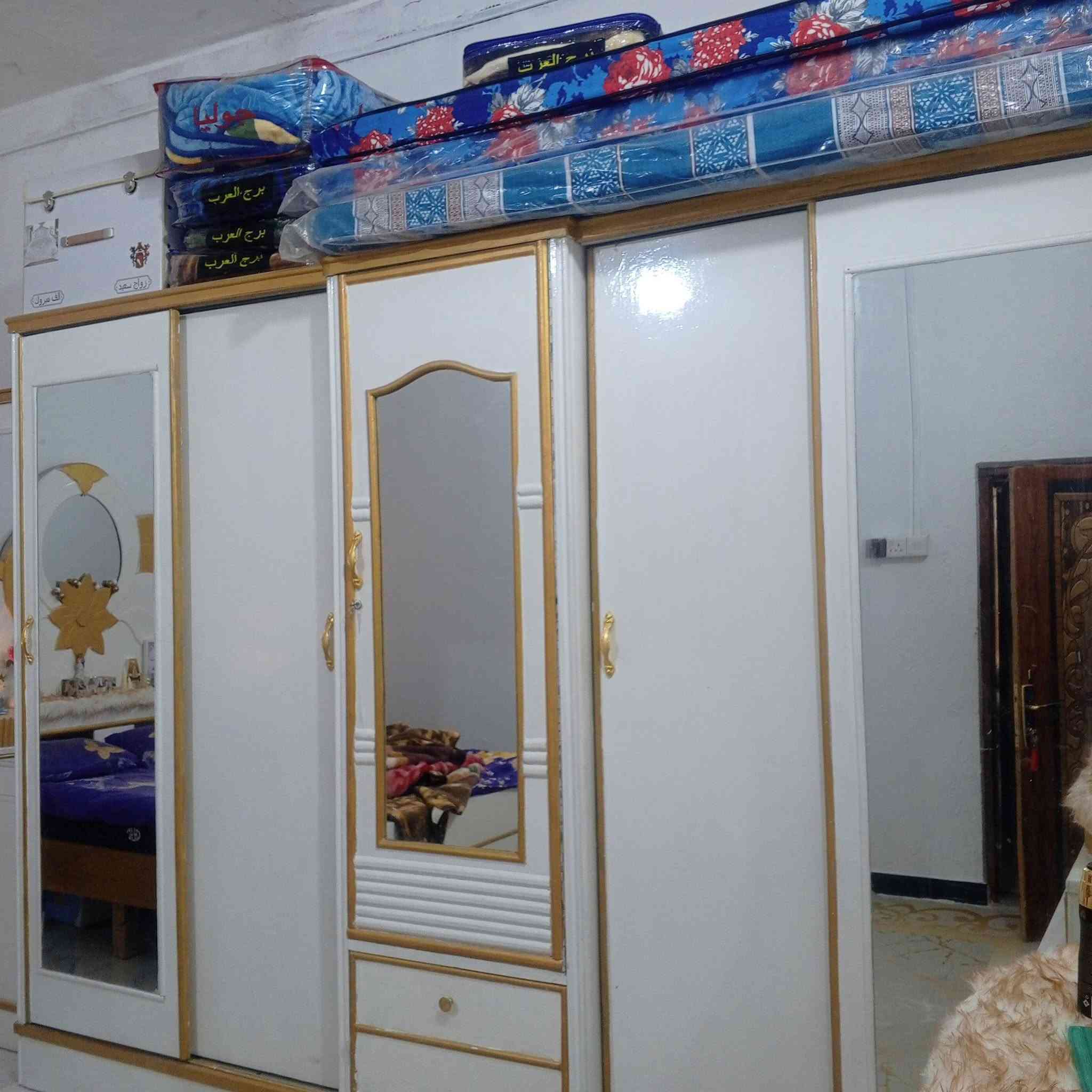 غرفه اخشاب عراقيه نظيفه استعمال قليل للبيع مكانها البصره  تفصال حديث باب سلايت جام *********** واتساب  اتصال

