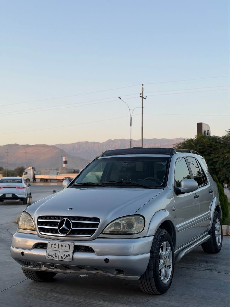 ‎Mercedes ML 55 AMG 1999

85$گەڵا و محامەلە
***********
***********‎ Singapore
