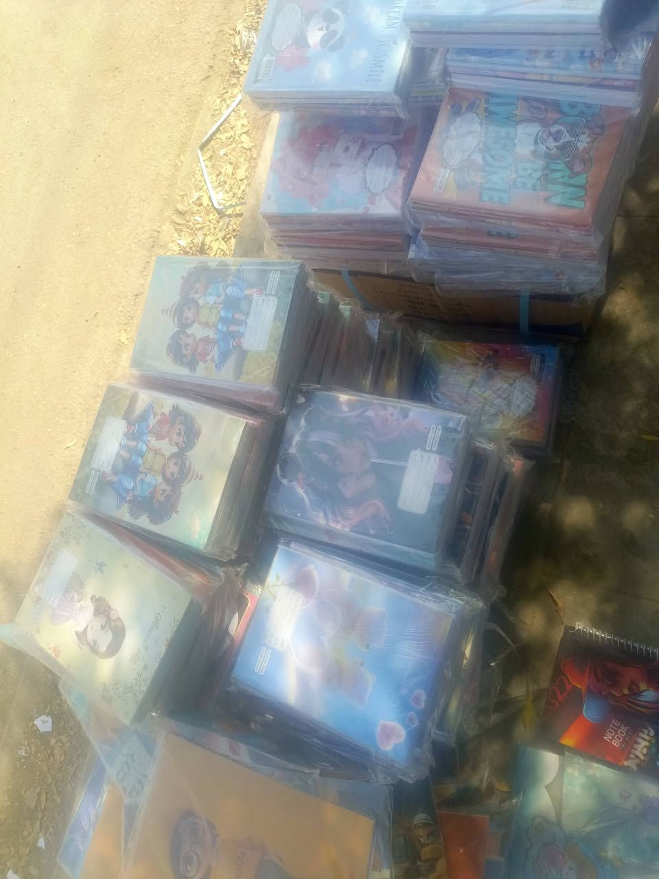 للبيع جمله مفرد وبأسعار الجمله حجز وتساب ***********
