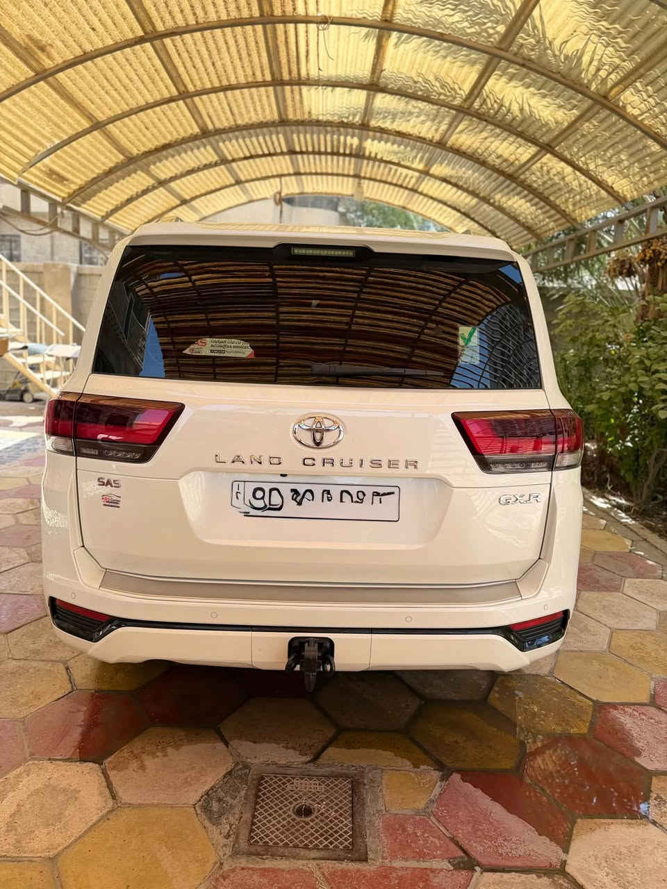 السلام عليكم
تيوتا لاندكروز  Gxr ساز V6
ضمان تيوتا العراق
موديل 2022 وضع الشركة
المواصفات / فول 
كشنات جلد
تطبيق 3 شاشات
شاحن لاسلكي  
حساسات امامي خلفي 
تبريد تدفئة كشنات 
جنط كهرباء 
محرك 6 سلندر 4000 تنفس طبيعي 
كشنات كهرباء 
سلايد
بصمة تشغيل 
بصمة ابواب
 وبقية المواصفات معروفه
السياره جديده وكل نقص مابيه وضع شركه
رقم أربيل الجديد باسمي تحويل مباشر
السياره  كفالة عامه
السعر( 61000 ) $ 
مكان السياره كربلاء
وباقي تفاصيله وسوناره بالصور 
تفاصيل اكثر 

***********
