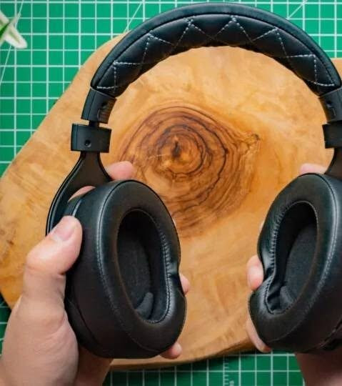 Corsair HS70 PRO Wireless
نضافة 100% شبه جديدة نقص فقط مايك السعر ٣٥ الف متوفر توصيل للتواصل ***********
