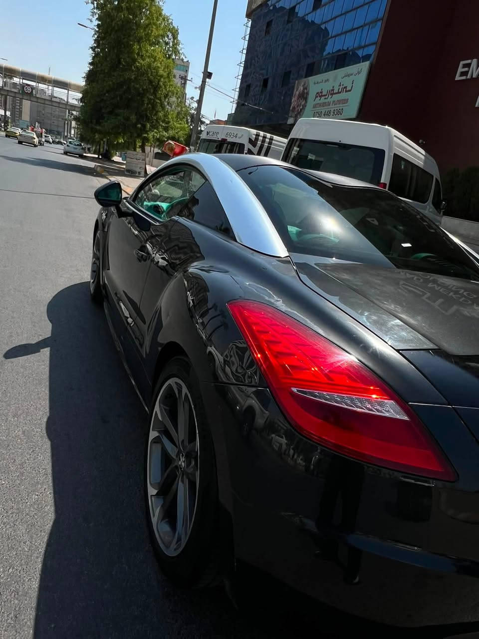 للبيع او مراوس بيجو 2011 فئة Rcz رياضي تك باب مكينه وكير وتبريد شرط كفاله قماره كاربون فايبر فول مواصفات عدا البصمه كير اوتماتيك 7نمر مع البك +نضام سبورت وكير عادي السياره مكفوله من الضربه والصبغ هزه وفحص جديد سنويه جديد باسمي ل2031 للاستفسار الاتصال ع الرقم ***********
