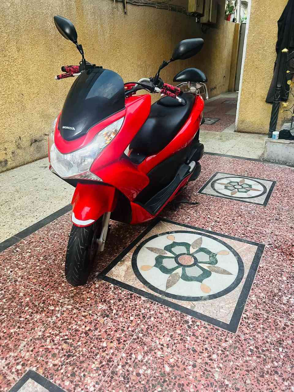 سلام عليكم 

دراجه pcx جيل اول ياباني رمبه وكاله مال بيت الطارش وهاي كادمكم بنشر مالهم دراجه مكفوله جداده فول ماشيه ١٦ الف مكينه 150 مواصفاته حساس زدحام تدفئه اليدات استان كهربائي 

السعر ١٦ ورقه 

مكاني مدينه الصدر 

للستفسار ***********

