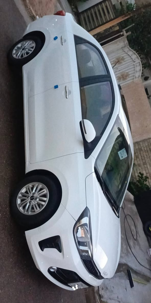 السلام عليكم .

كيا بيجاس 2024 مكفوله فول مواصفات 
سلايت روووووف جام كهرباء ويل كب كاميرا اصليه شاشه اصليه داخل لونين .

بيها بارد بسيط بلال الجاملغ موضح بالصوره .

وبيها رصعه بالباب الخلفي من الاسفل قدره اصبع واحد موضح بالصوره. 

السعر 113 ورقه .

مكان السياره بغداد .

*********** / غير متواجد على الفيس . بغداد, العراق

